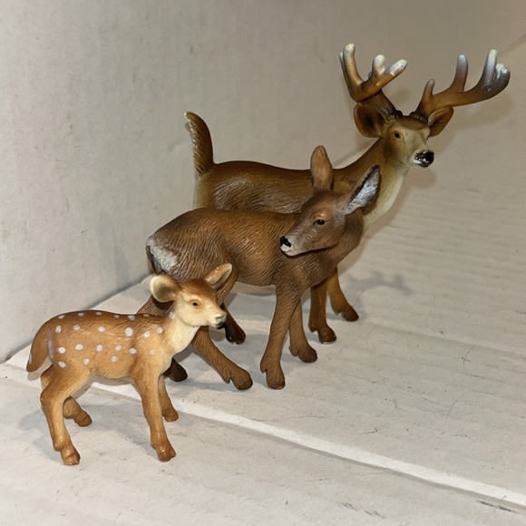 Other - Schleich lot of 3 Deer Family, Buck Doe And Fawn American Forest‎ Figures B3
